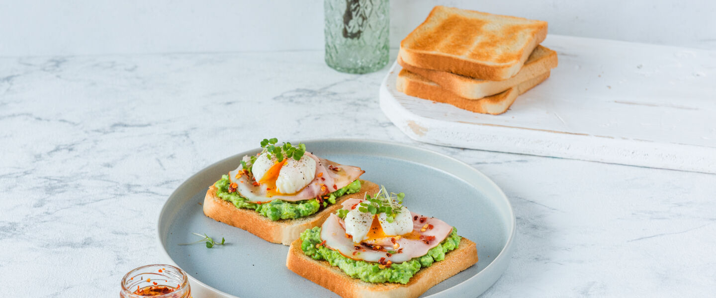 Ölz Butter Toast mit Schinken & pochiertem Ei