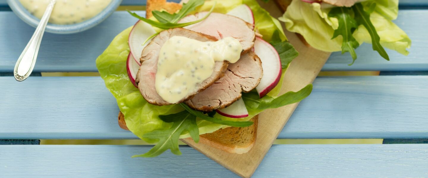 Gusto_ÖLZ Sandwich Toast Steaktoast mit Senfsauce_2017_1440x600_RGB72dpi