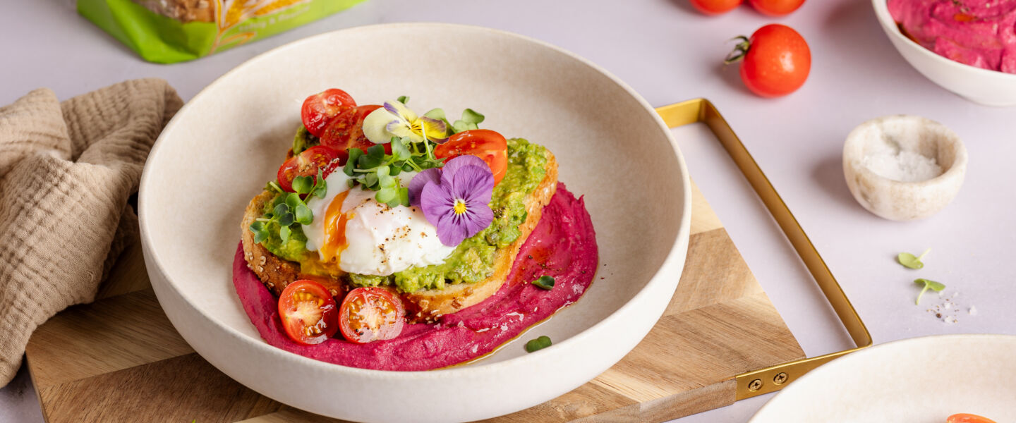 Dinkelbrot mit pochierten Ei-1