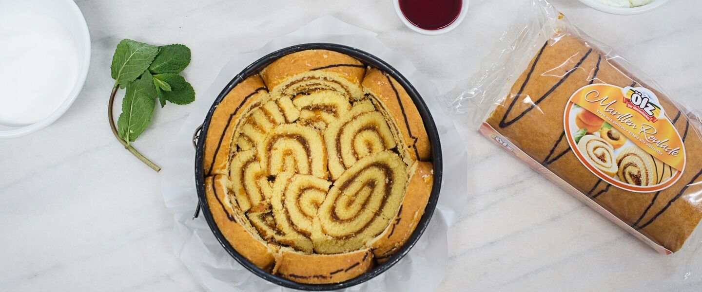 Ölz Marillen Roulade als Himbeer Charlotte