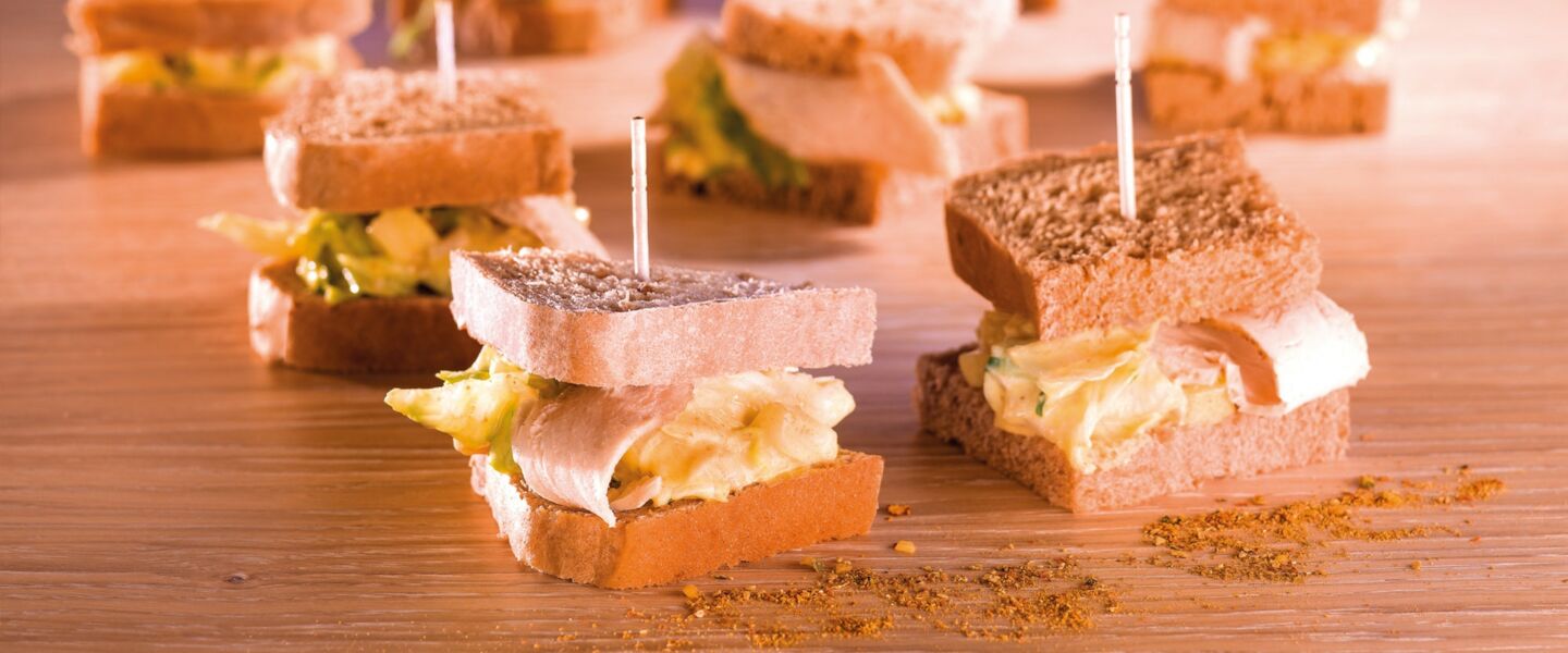 Ölz Farmer Soft Sandwich mit Curry-Eissalat, Hühnerbrustschinken & Ananas