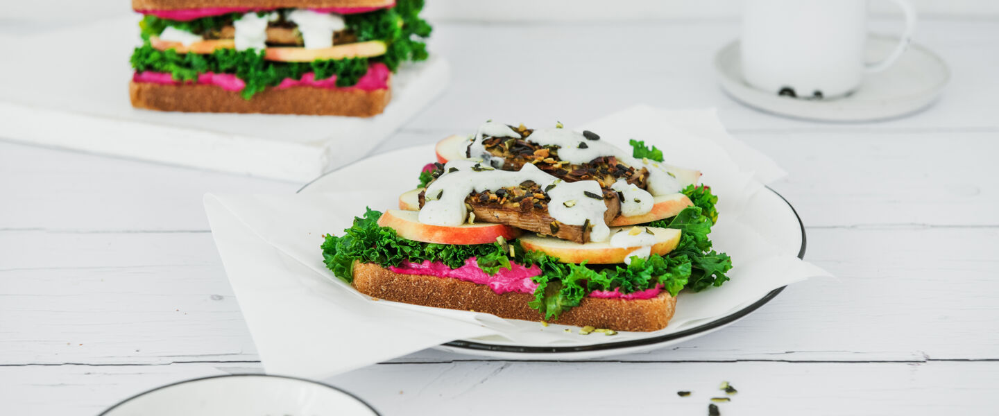 Vegan belegtes Ölz Dinkel Soft Sandwich