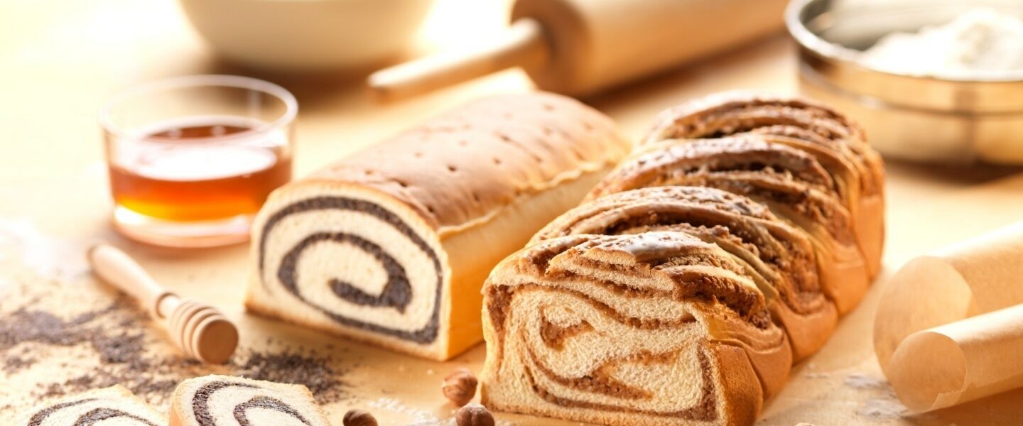 Ölz Meisterbäcker Mohnstollen und Nussstrudel