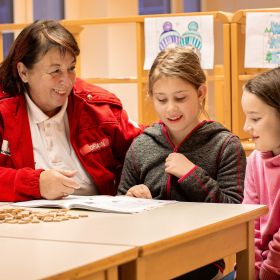 Lesecoach Claudia Hofmann ©OÖRK_Tröbinger