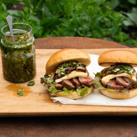 Vatertags Steakburger_Foto_Quer-min Vatertags Steakburger_Foto_Quer-min