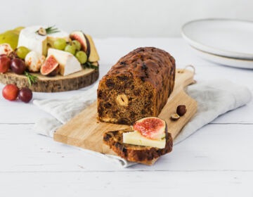 Ölz Früchtebrot mit Feigen und Camembert