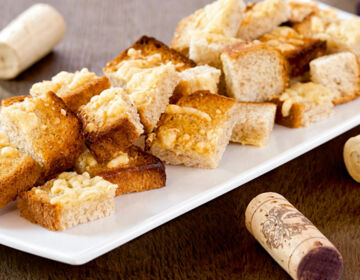 Ölz MehrkornToast Käsecroutons Vorspeise