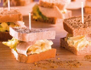 Ölz Farmer Soft Sandwich mit Curry-Eissalat, Hühnerbrustschinken & Ananas